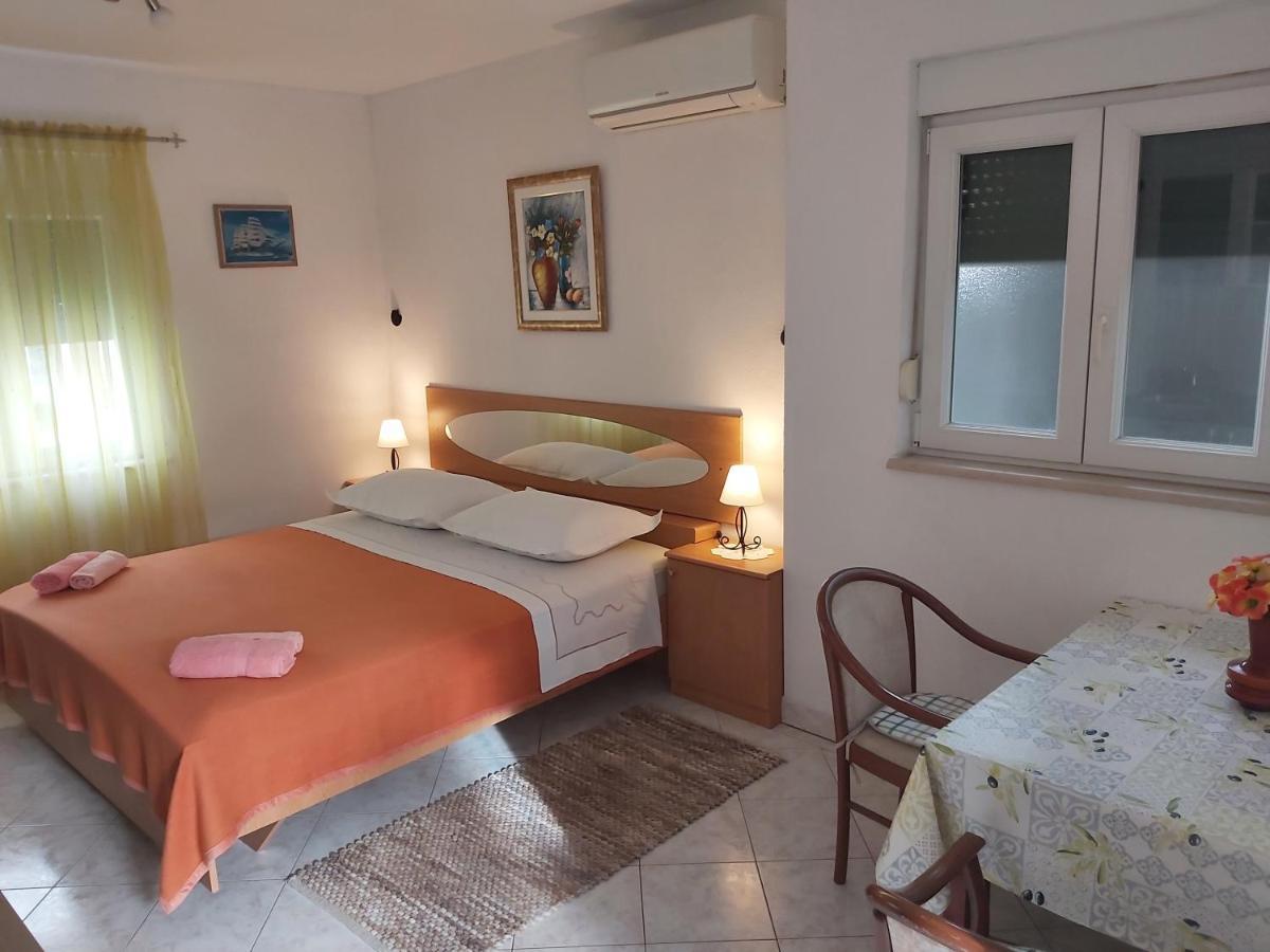 Seaside Apartment For 2 P 特罗吉尔 外观 照片