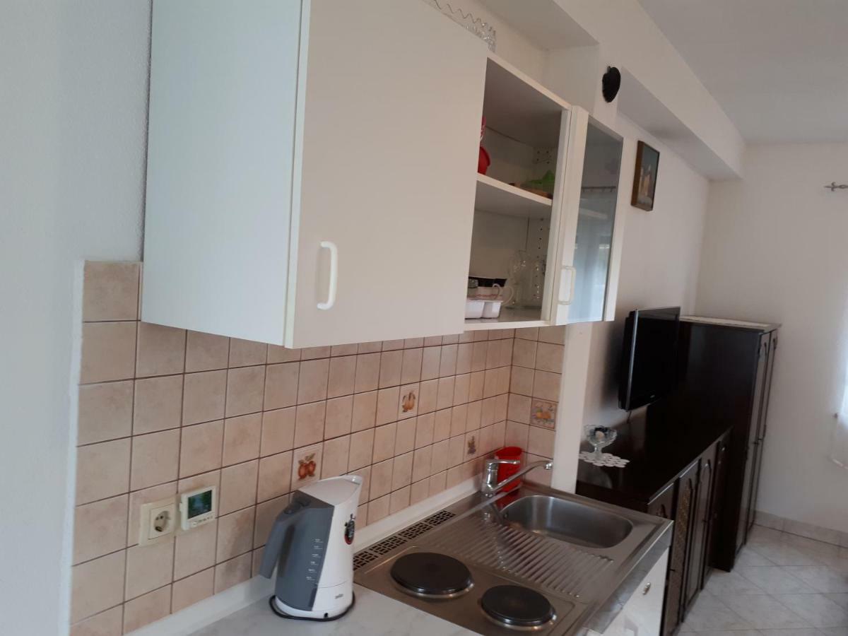 Seaside Apartment For 2 P 特罗吉尔 外观 照片